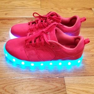 Flash light tennis shoes